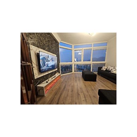 Sky Apartaments City Center Tirana Bagian luar foto