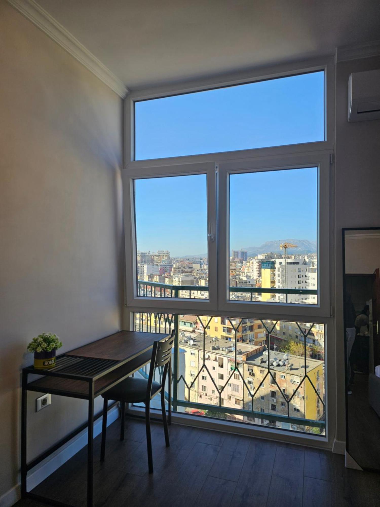 Sky Apartaments City Center Tirana Bagian luar foto