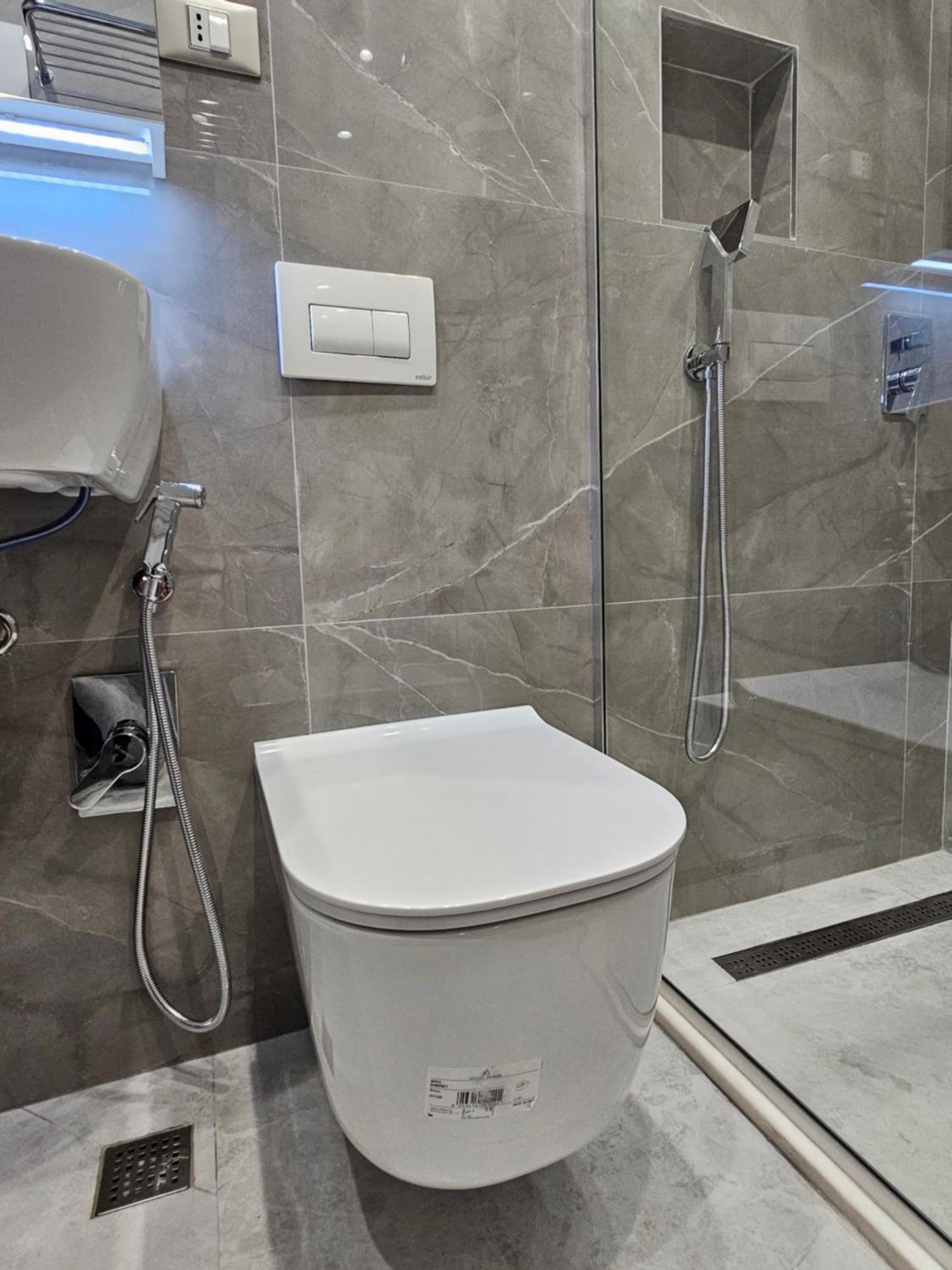 Sky Apartaments City Center Tirana Bagian luar foto