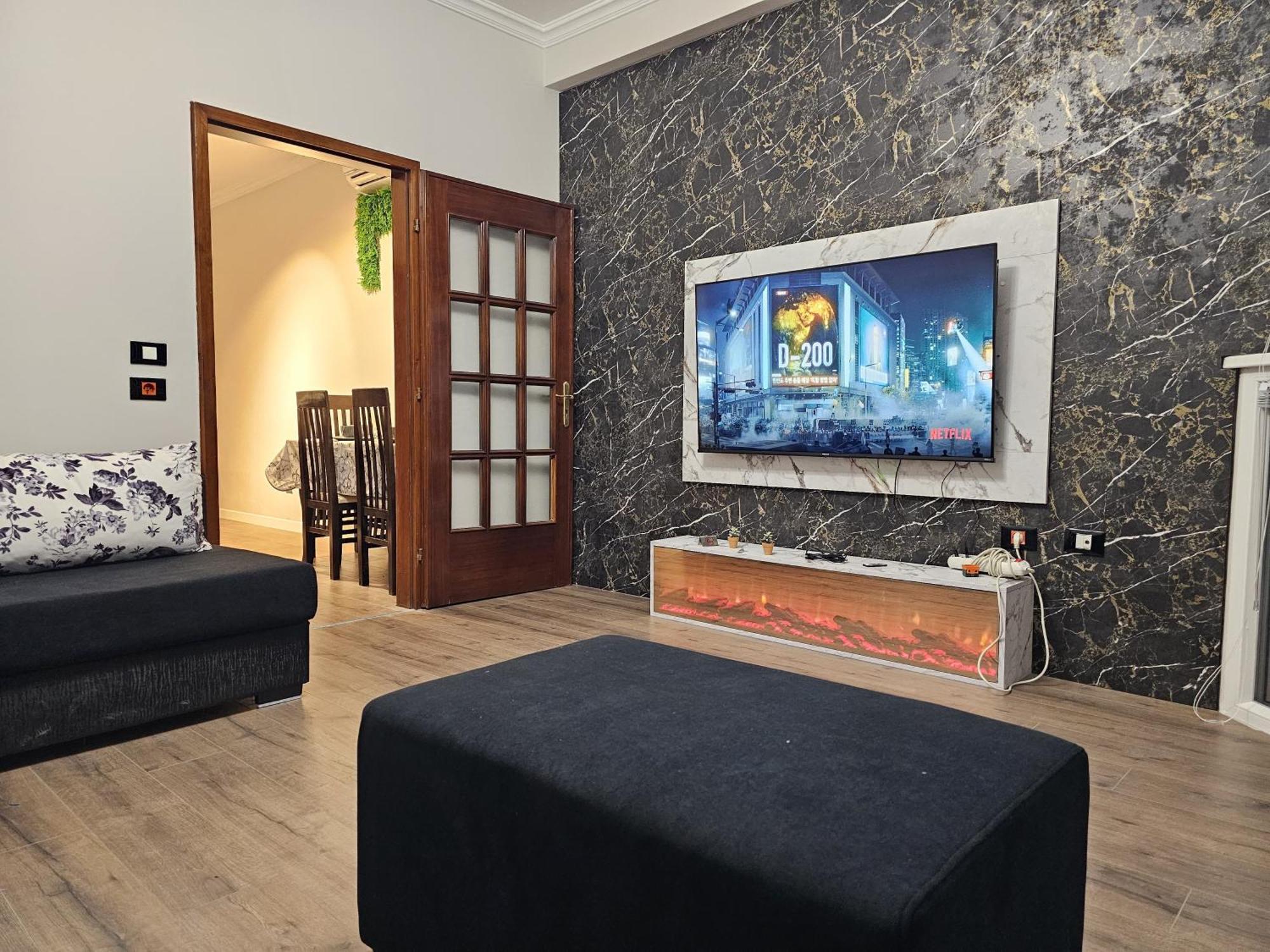 Sky Apartaments City Center Tirana Bagian luar foto
